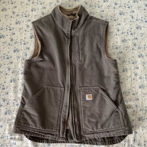 Carhartt Relaxed Fit Washed Duck Sherpa Lined Mock Neck Vest.Taupe. Size Small.